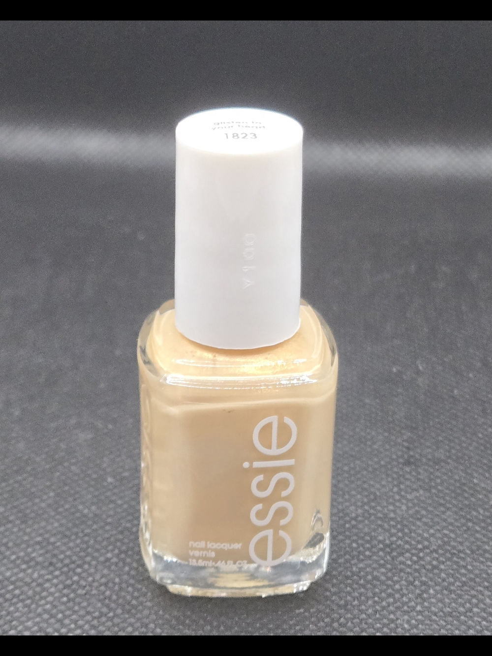 Essie glisten to your heart 1823